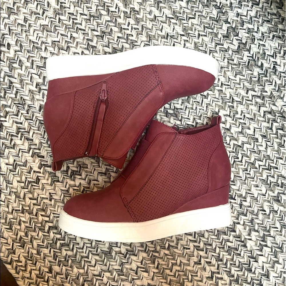 Wedge high top Sneakers